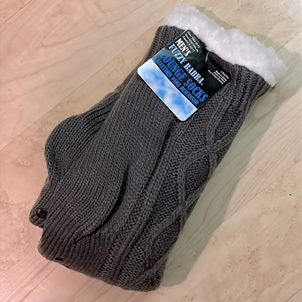 NWT Men's Fuzzy Babba Cable Knit Sherpa-Lined Socks, Non-Skid, Dark Grey